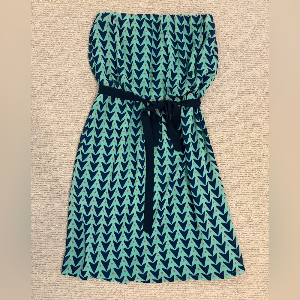 Joy Joy Strapless Dress size - Small EUC